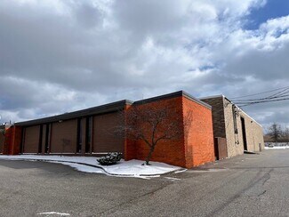 Plus de détails pour 4495 Cranwood Pky, Warrensville Heights, OH - Industriel à vendre
