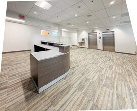 10535 NE Glisan St, Portland, OR à louer Photo intérieure- Image 2 de 9