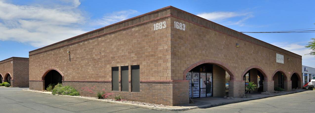 1683 W Grant Rd, Tucson, AZ à louer Photo principale- Image 1 de 4