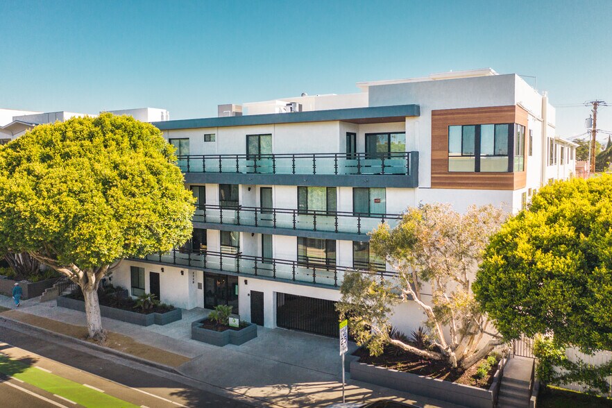 1115 14th St, Santa Monica, CA à vendre - Photo du bâtiment - Image 2 de 45