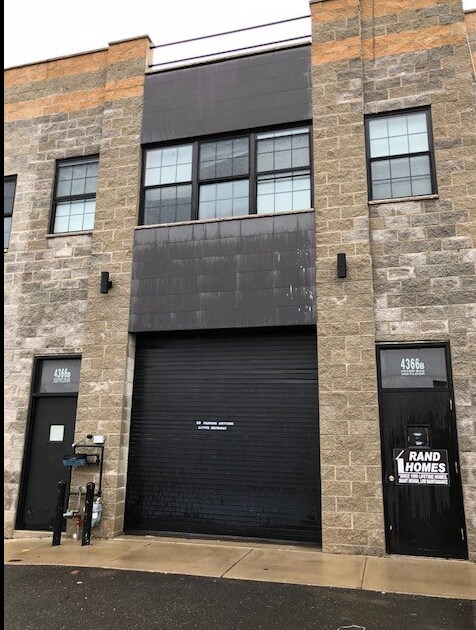 Plus de détails pour 4366 Victory Blvd, Staten Island, NY - Bureau à louer