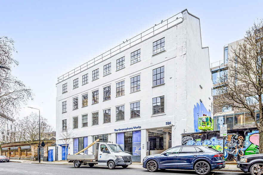 326 Kensal Rd, London for sale - Primary Photo - Image 2 of 7