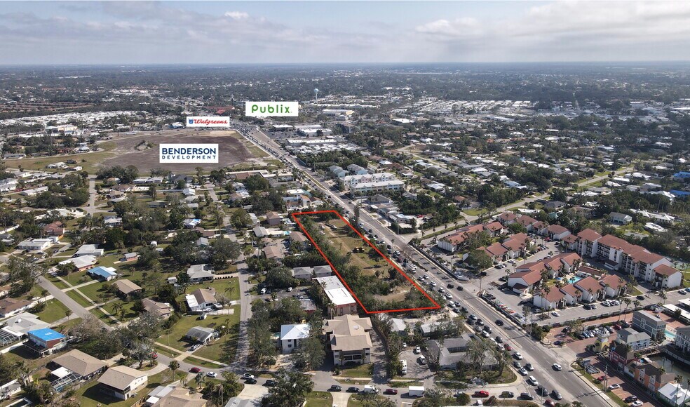 1631 Stickney Point Rd, Sarasota, FL à vendre - Photo du bâtiment - Image 2 de 4