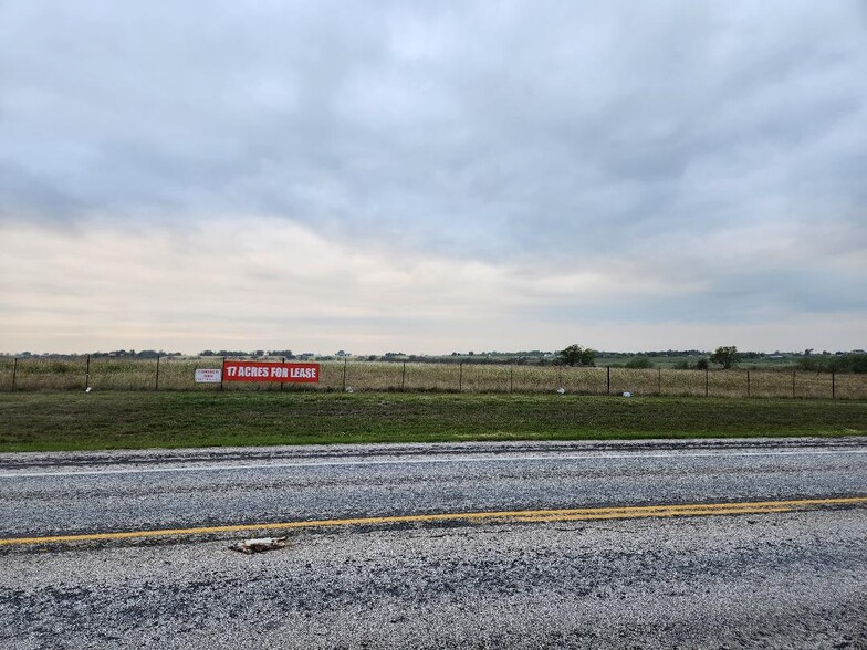 16999 E US Highway 190, Rogers, TX for sale - Building Photo - Image 1 of 1