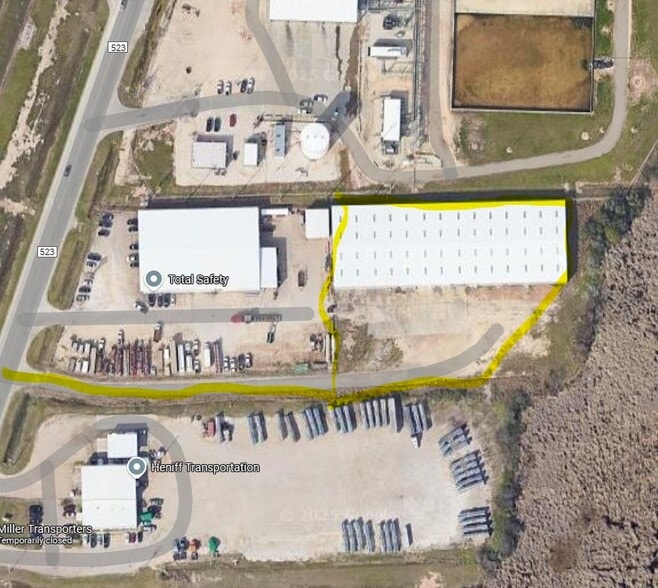 1824 FM-523, Freeport, TX à louer - Photo du bâtiment - Image 2 de 7