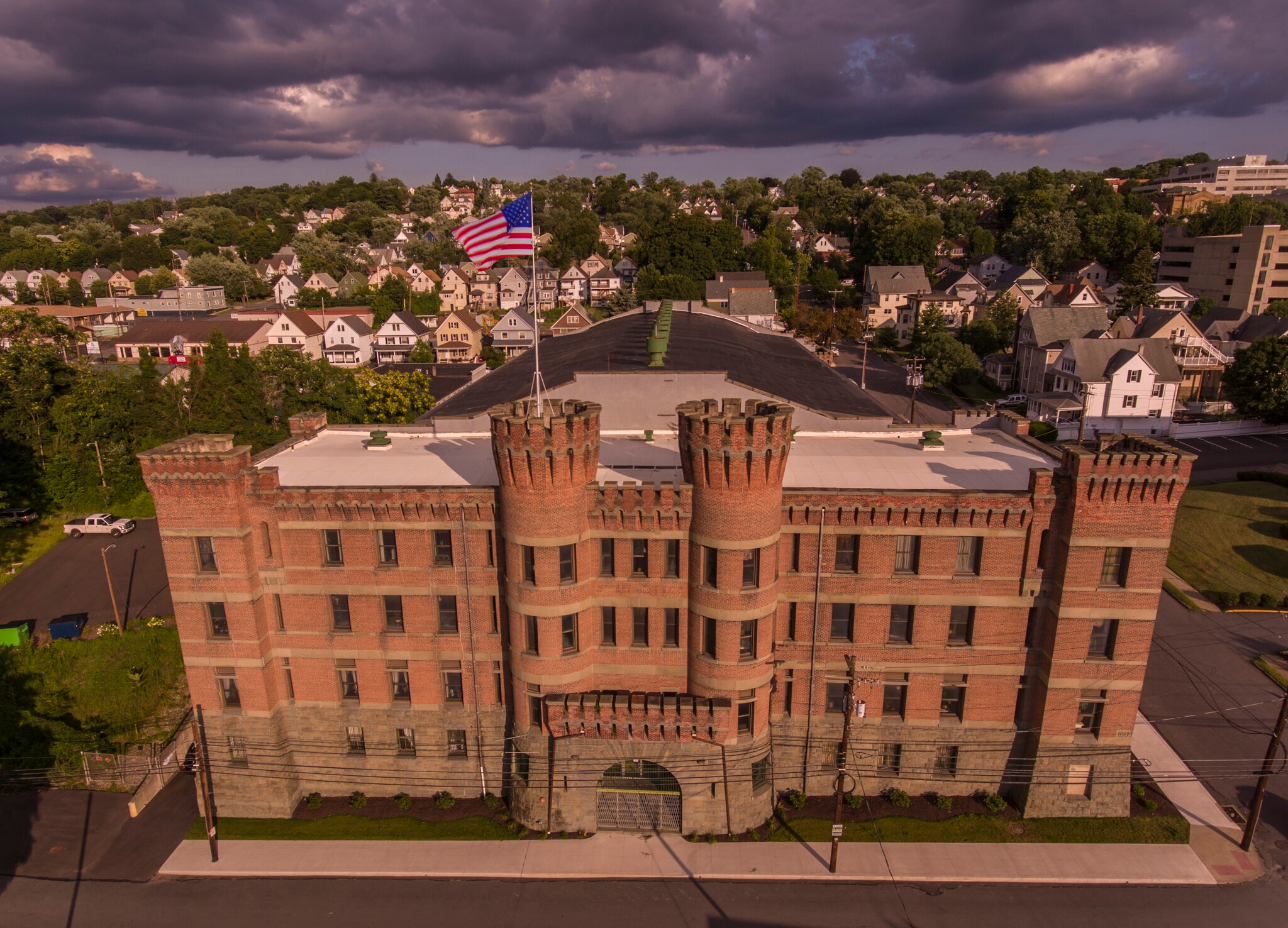 900 Adams Ave, Scranton, PA for lease Primary Photo- Image 1 of 18