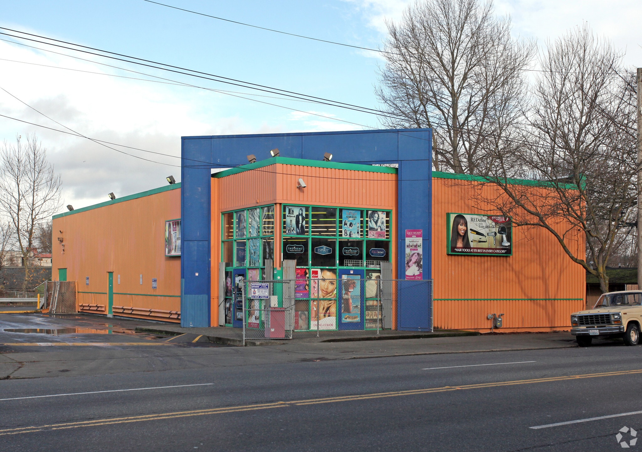 9416 Rainier Ave S, Seattle, WA à louer Photo principale- Image 1 de 6