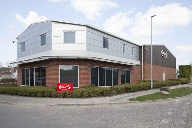 8A Hopton Industrial Estate, Devizes à louer - Photo du bâtiment - Image 2 de 6