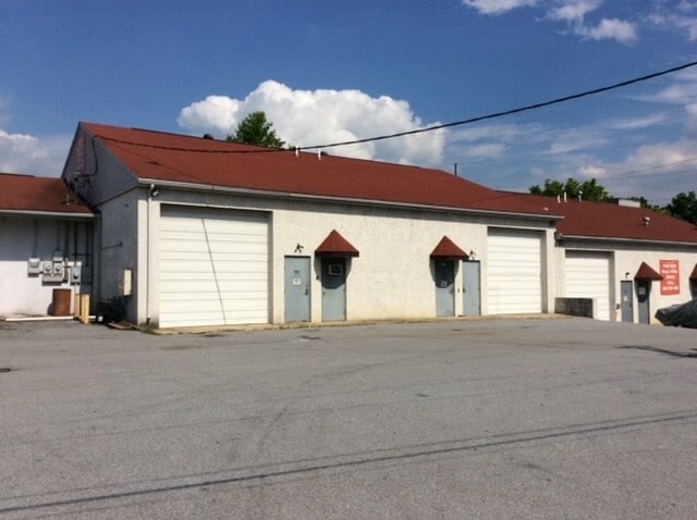 2213 Ogletown Rd, Newark, DE for lease - Building Photo - Image 3 of 25