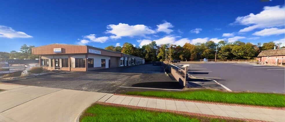 1220 Knox Abbott Dr, Cayce, SC à vendre - Photo du bâtiment - Image 2 de 3