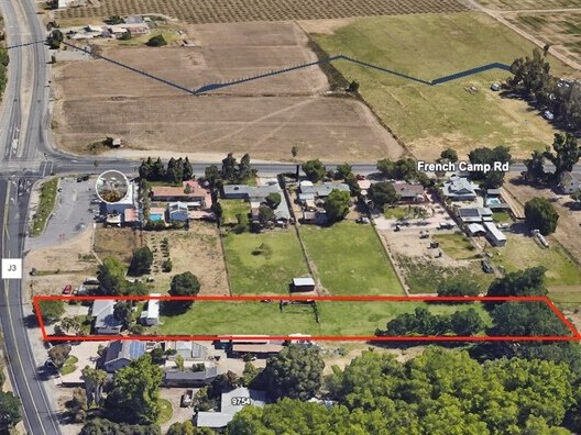 9676 S Airport Way, Manteca, CA à vendre - Photo du bâtiment - Image 1 de 1