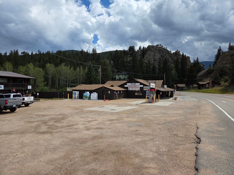 1083 Co-7 Bus, Allenspark, CO à vendre - Photo du bâtiment - Image 1 de 13