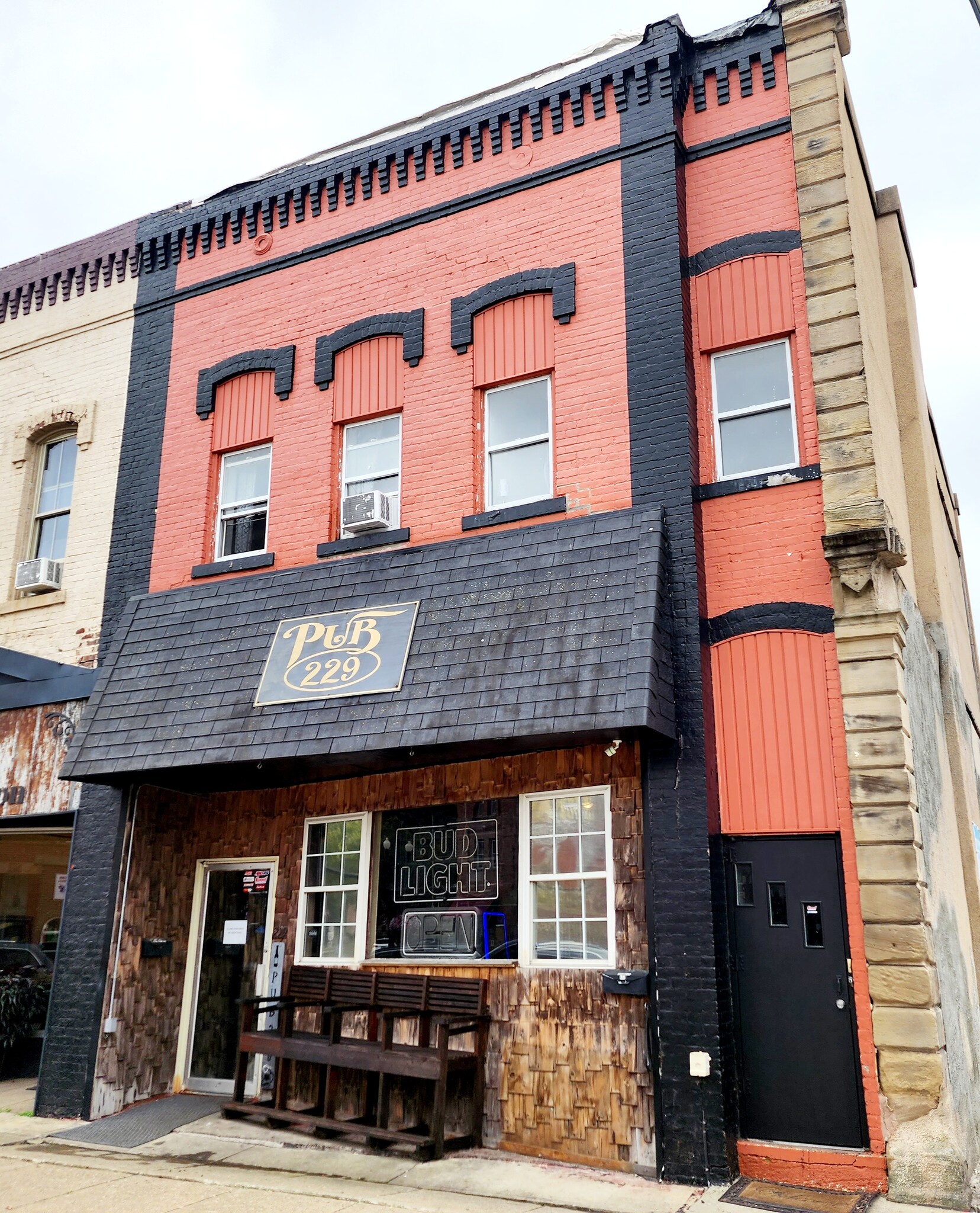 229 Main St, Coshocton, OH for sale Building Photo- Image 1 of 1