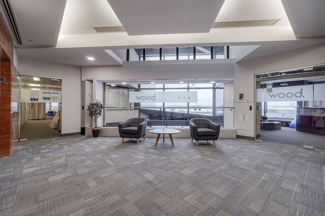 1425 Rte Transcanadienne, Dorval, QC for lease - Interior Photo - Image 3 of 12