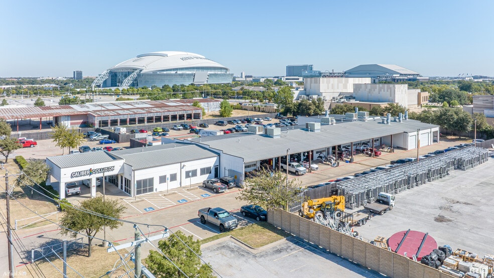 401 N Collins St, Arlington, TX for sale - Building Photo - Image 2 of 9