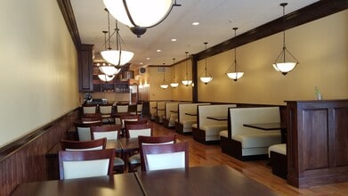 291-295 Main St, Falmouth, MA for lease Interior Photo- Image 1 of 5