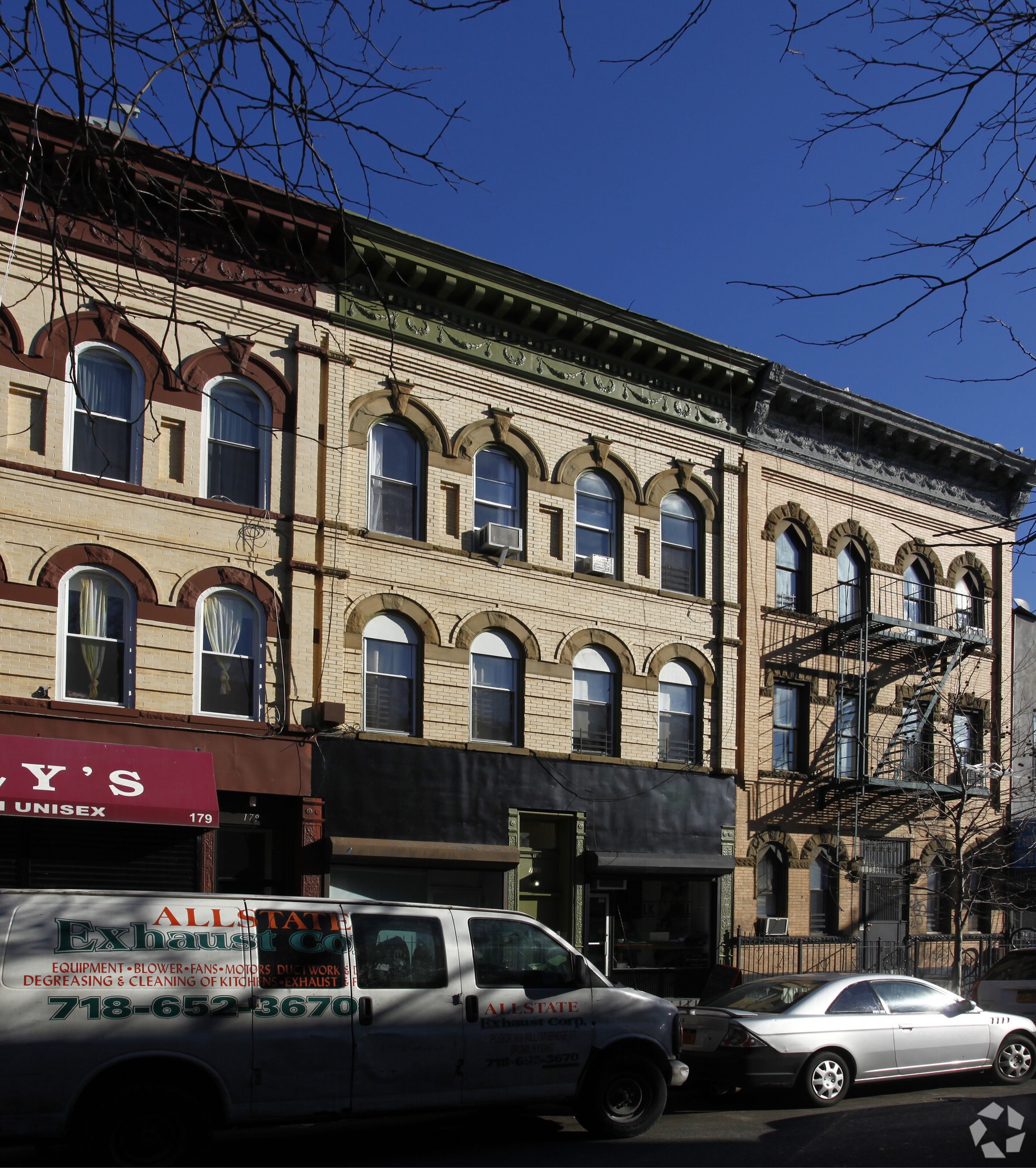 181 Irving Ave, Brooklyn, NY à vendre Photo principale- Image 1 de 57