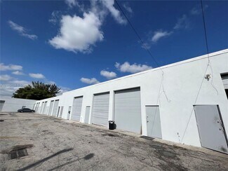Plus de détails pour 2107 SW 57th Ter, West Park, FL - Industriel à louer