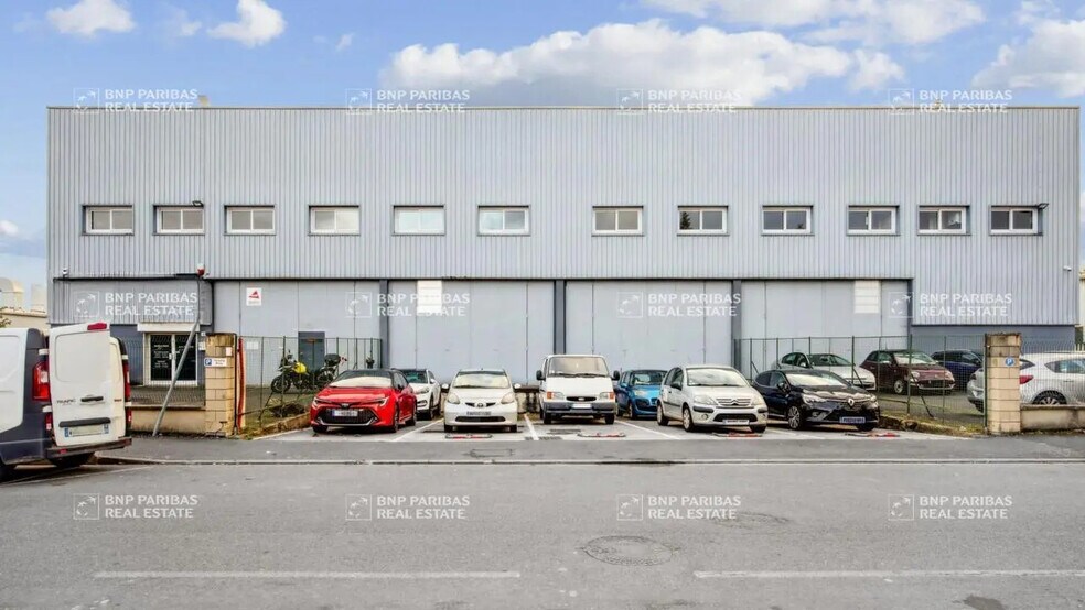 Flex in Brétigny-sur-Orge for lease - Building Photo - Image 1 of 14