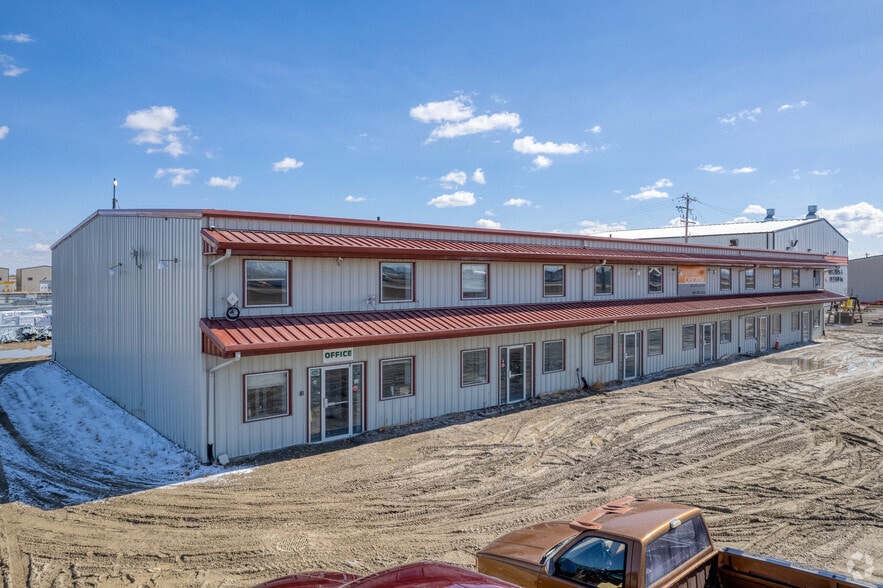 450163 82nd St E, Foothills No 31, AB à vendre - Photo du bâtiment - Image 2 de 6