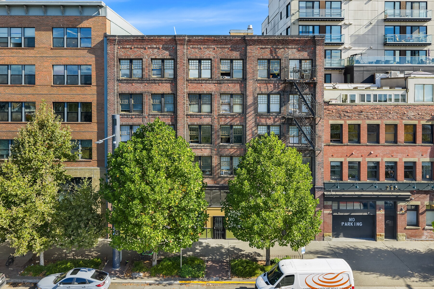 212-216 Alaskan Way S, Seattle, WA à vendre Photo du bâtiment- Image 1 de 20