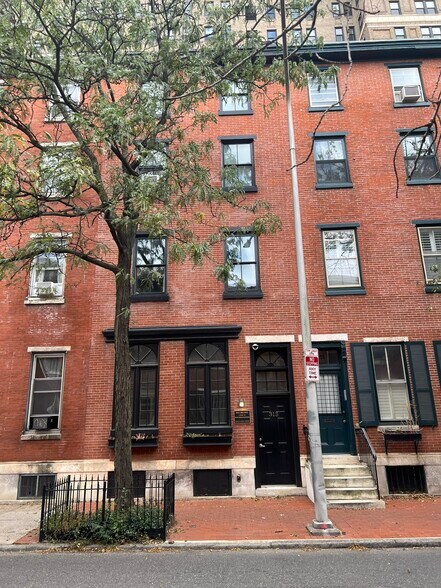 313 S 16th St, Philadelphia, PA à vendre - Photo du bâtiment - Image 2 de 34