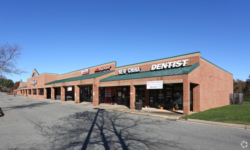 2105 Academy Rd, Powhatan, VA à louer - Photo du bâtiment - Image 2 de 6