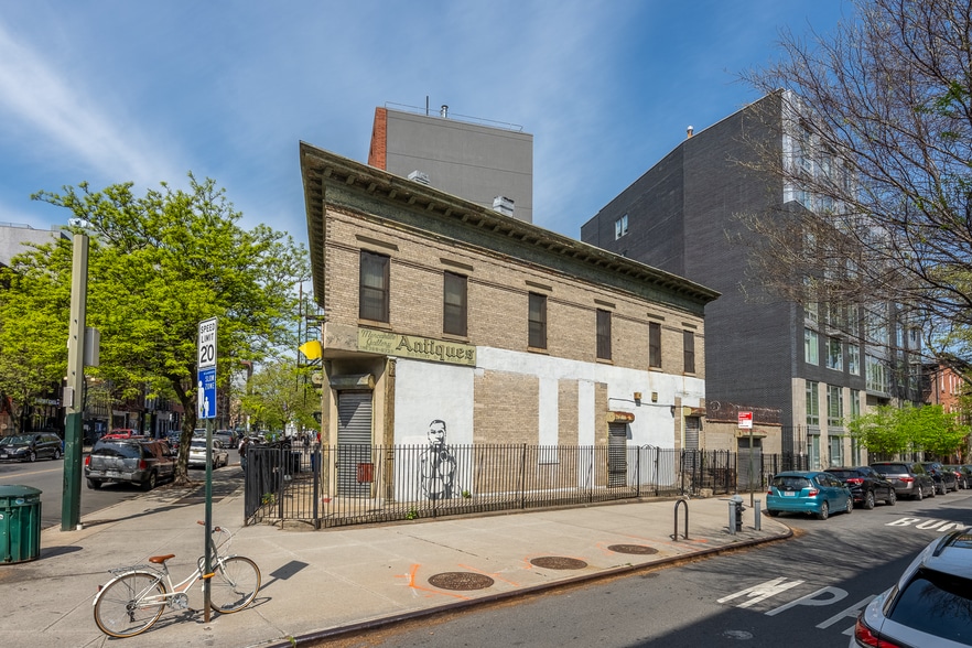 1055 Fulton St, Brooklyn, NY for sale - Building Photo - Image 3 of 8