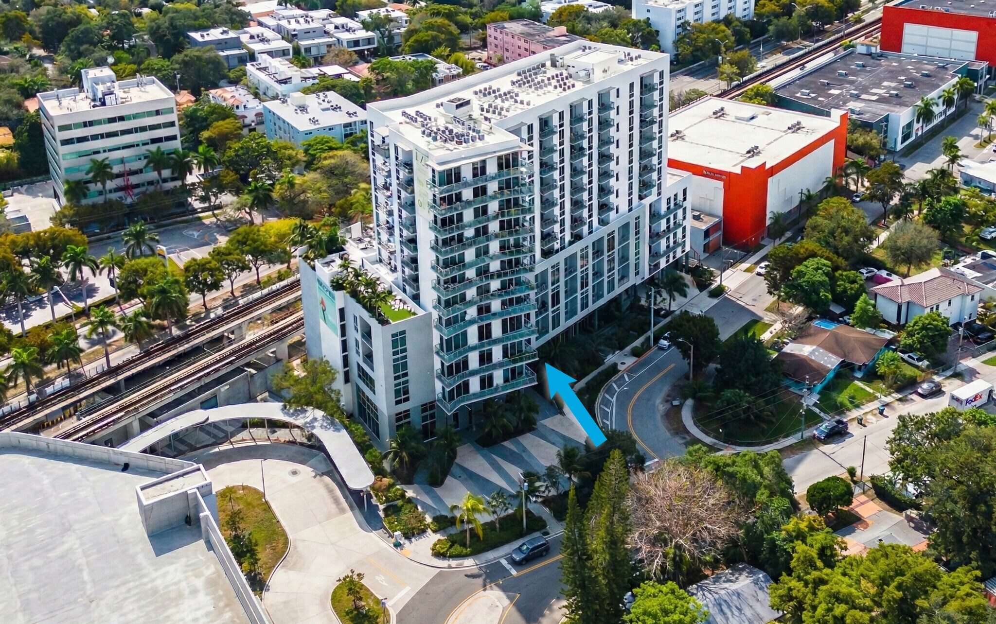 2900 SW 28th Ln, Miami, FL à louer Photo principale- Image 1 de 18