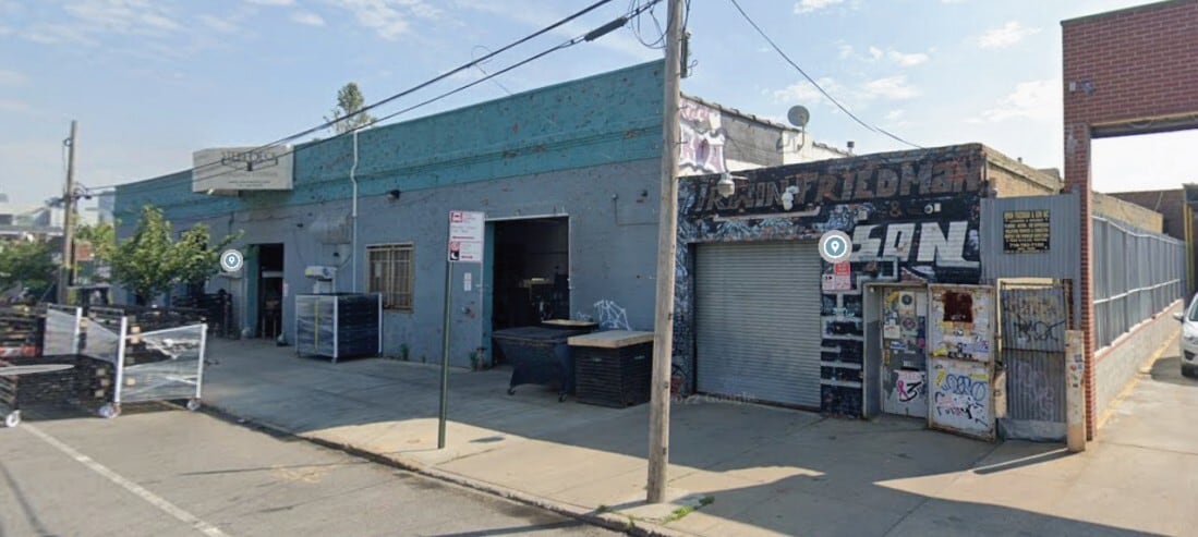 139 Banker St, Brooklyn, NY for lease Primary Photo- Image 1 of 2