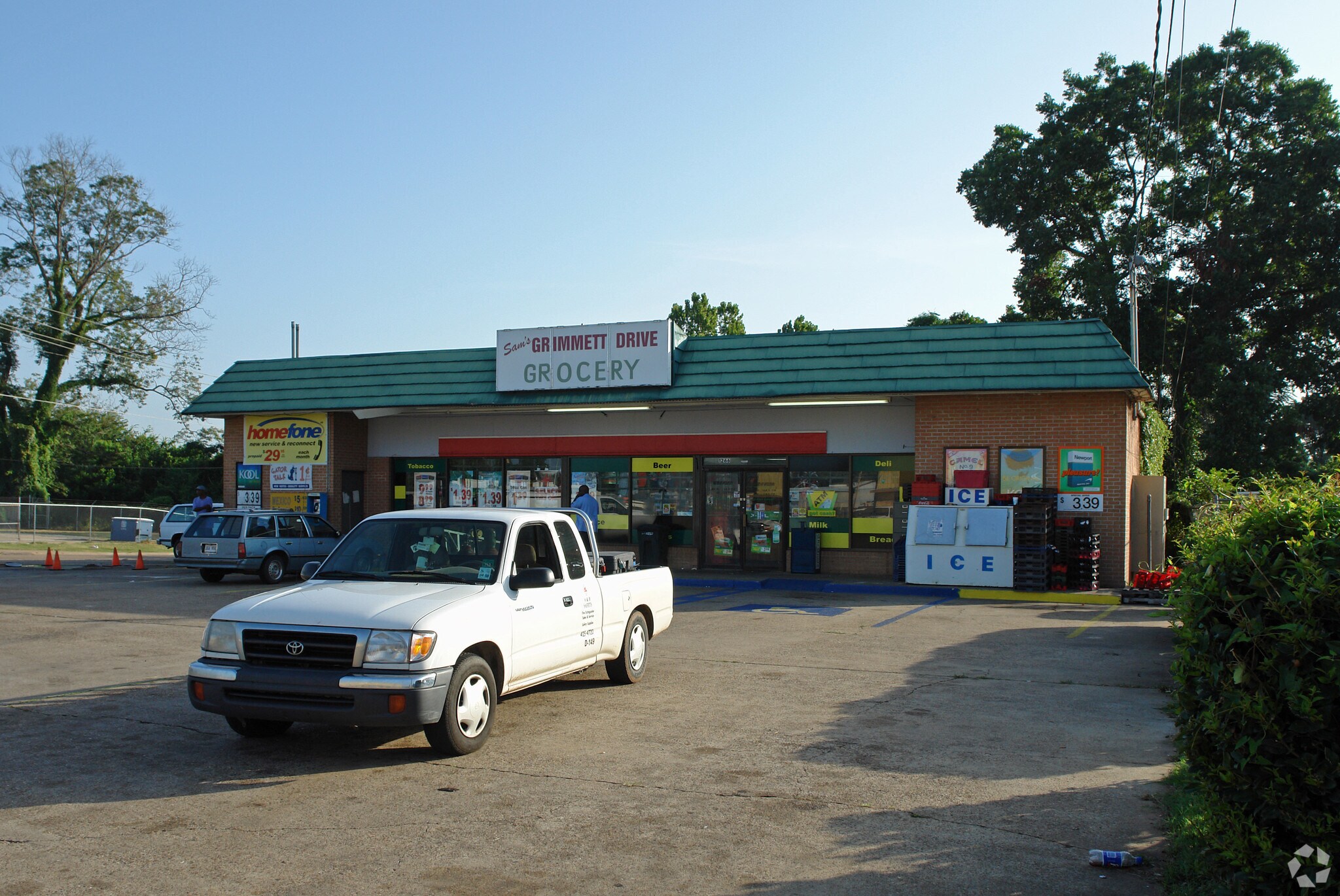 1266 Grimmett Dr, Shreveport, LA à vendre Photo principale- Image 1 de 15