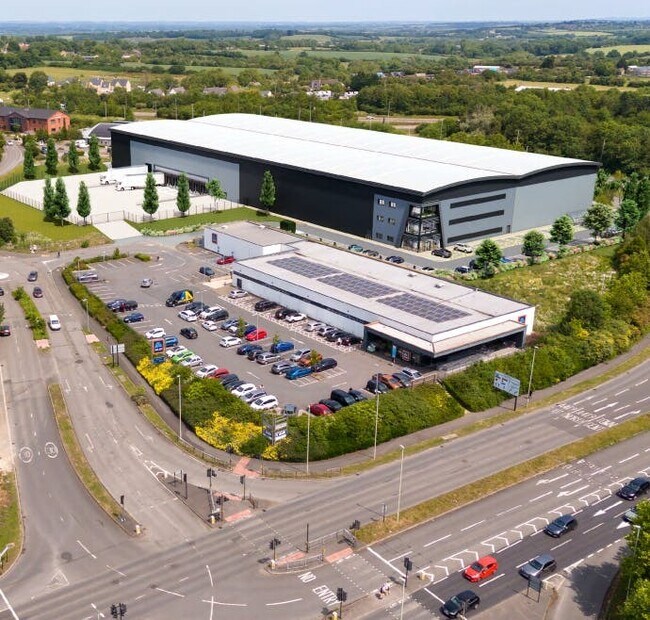 More details for 100 Latham Rd, Swindon - Industrial for Lease