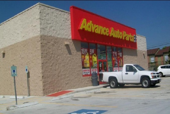 5817 Antoine Dr, Houston, TX for lease - Building Photo - Image 3 of 11