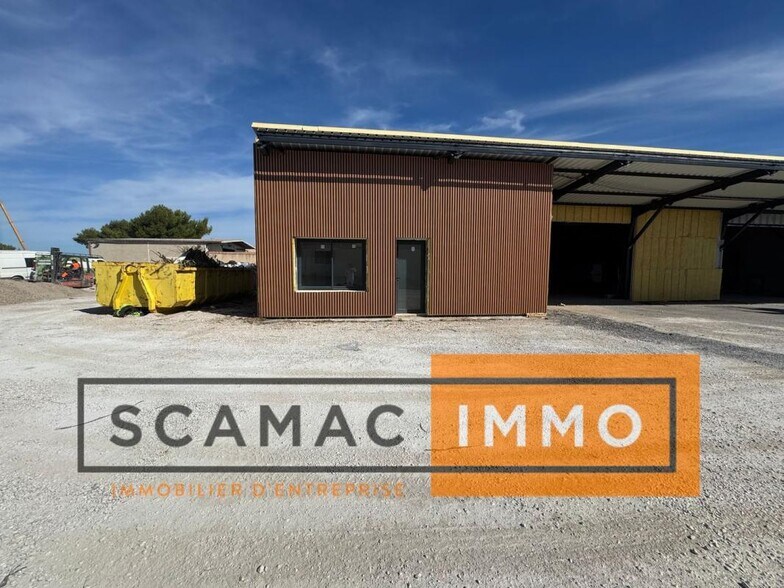 Industrial in Vitrolles for lease - Building Photo - Image 3 of 7