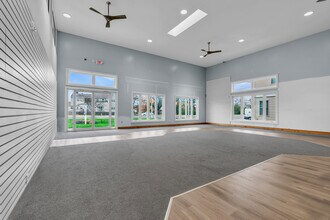 150 Ocean Blvd N, Long Branch, NJ for lease Interior Photo- Image 1 of 31