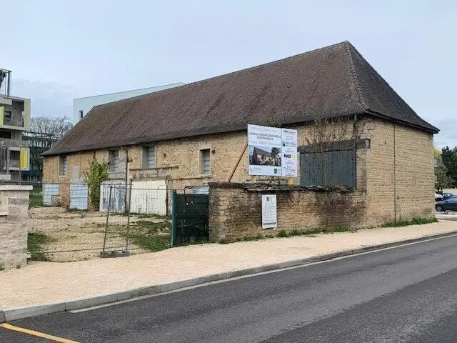 Office in Quetigny for sale - Building Photo - Image 2 of 4
