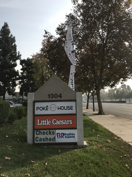 1302-1308 S Winchester Blvd, San Jose, CA à louer - Photo du bâtiment - Image 3 de 6