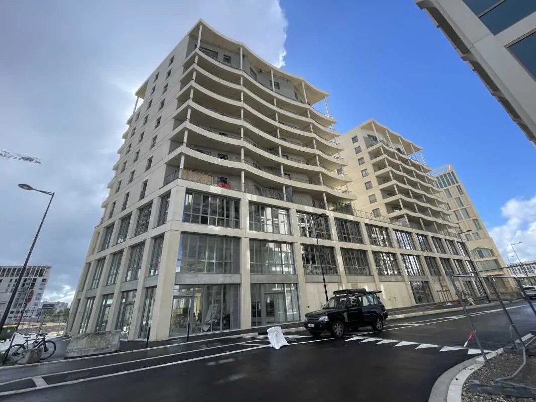 Bureau dans Bordeaux à vendre Photo du bâtiment- Image 1 de 12