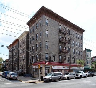 Plus de détails pour 99 Clifton Ter, Weehawken, NJ - Commerce de détail à vendre