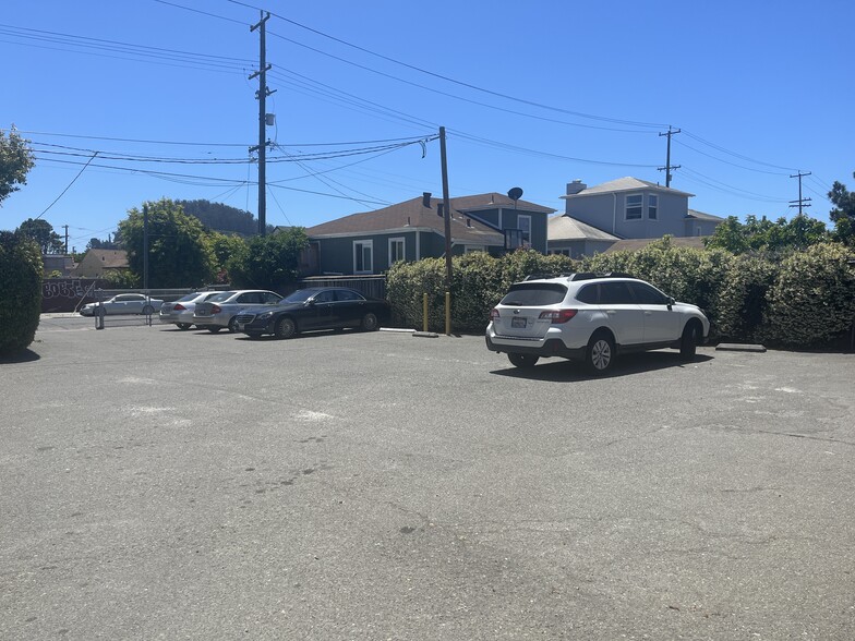 10137 San Pablo Ave, El Cerrito, CA for lease - Building Photo - Image 2 of 19