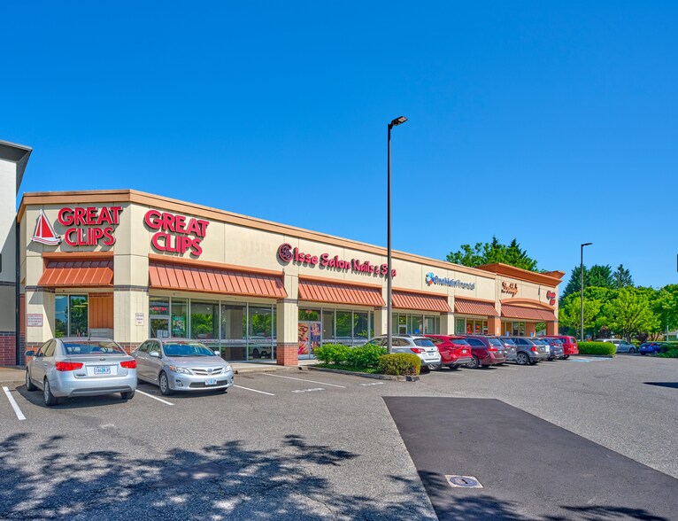 Hillsboro Market Center portfolio of 8 properties for sale on LoopNet.ca - Building Photo - Image 3 of 8