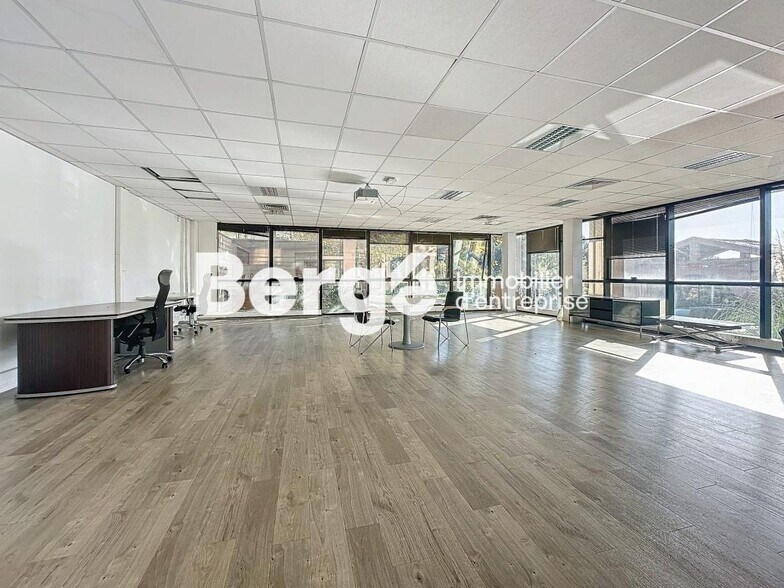 Office in SOPHIA ANTIPOLIS for sale - Building Photo - Image 3 of 16