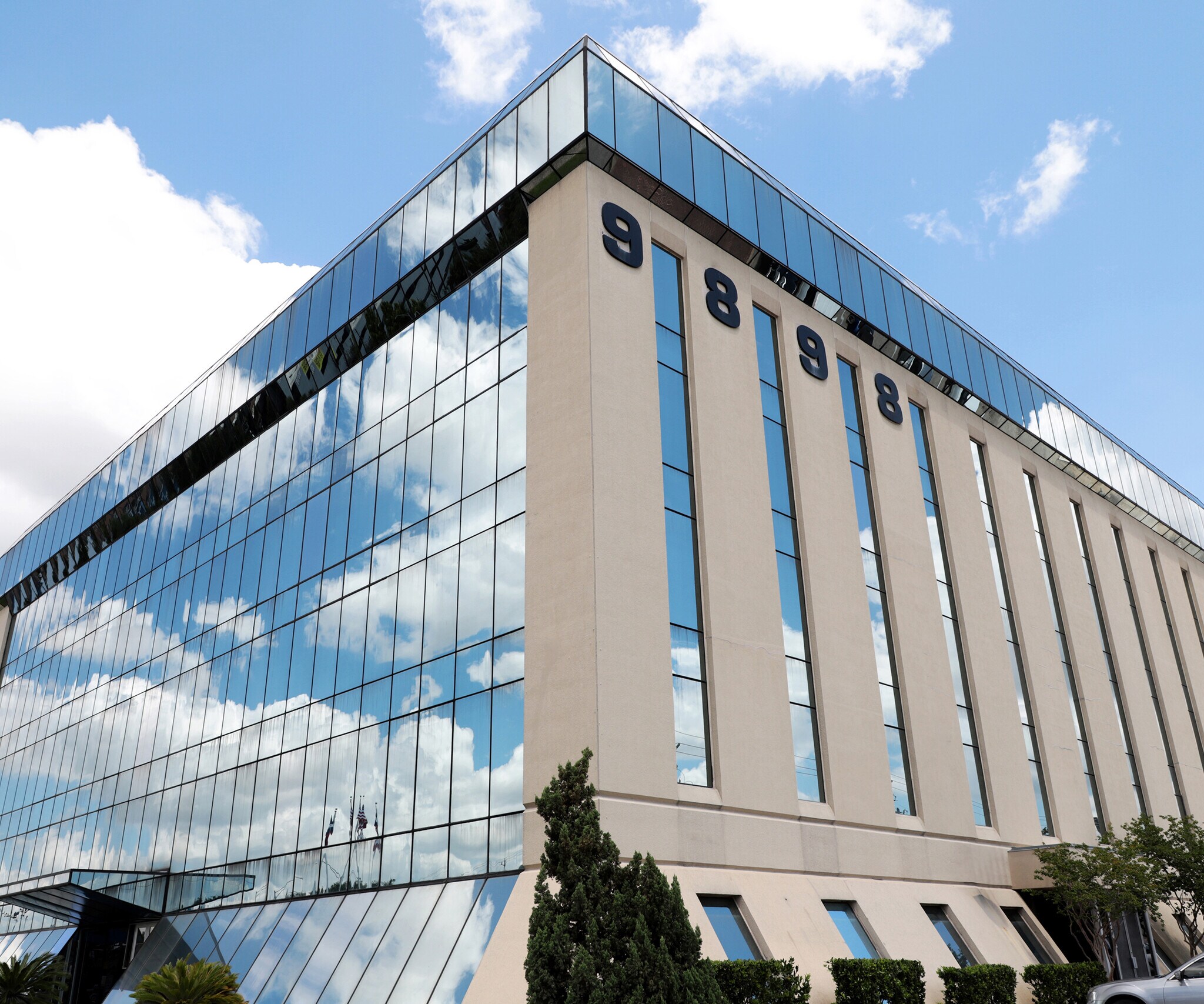 9898 Bissonnet St, Houston, TX à louer Photo principale- Image 1 de 10