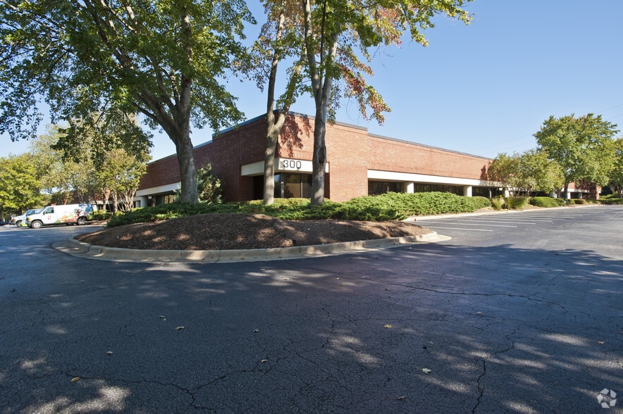 4000 Dekalb Technology Pky, Atlanta, GA for lease - Primary Photo - Image 1 of 14