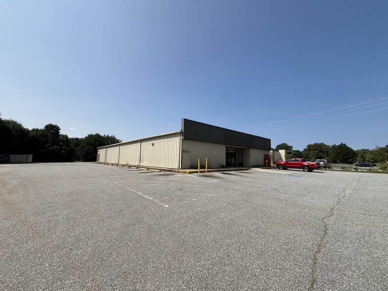 650 E Fairplay Blvd, Fair Play, SC for lease - Building Photo - Image 2 of 4