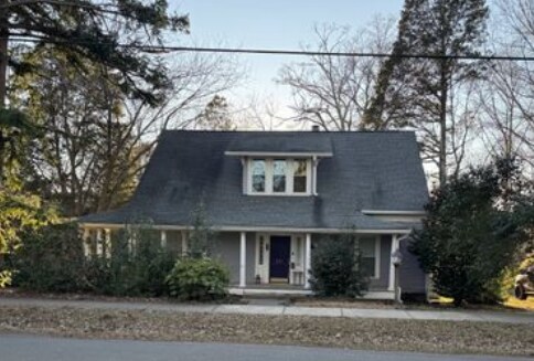 501 N Providence St, Waxhaw, NC à louer - Photo du bâtiment - Image 1 de 4