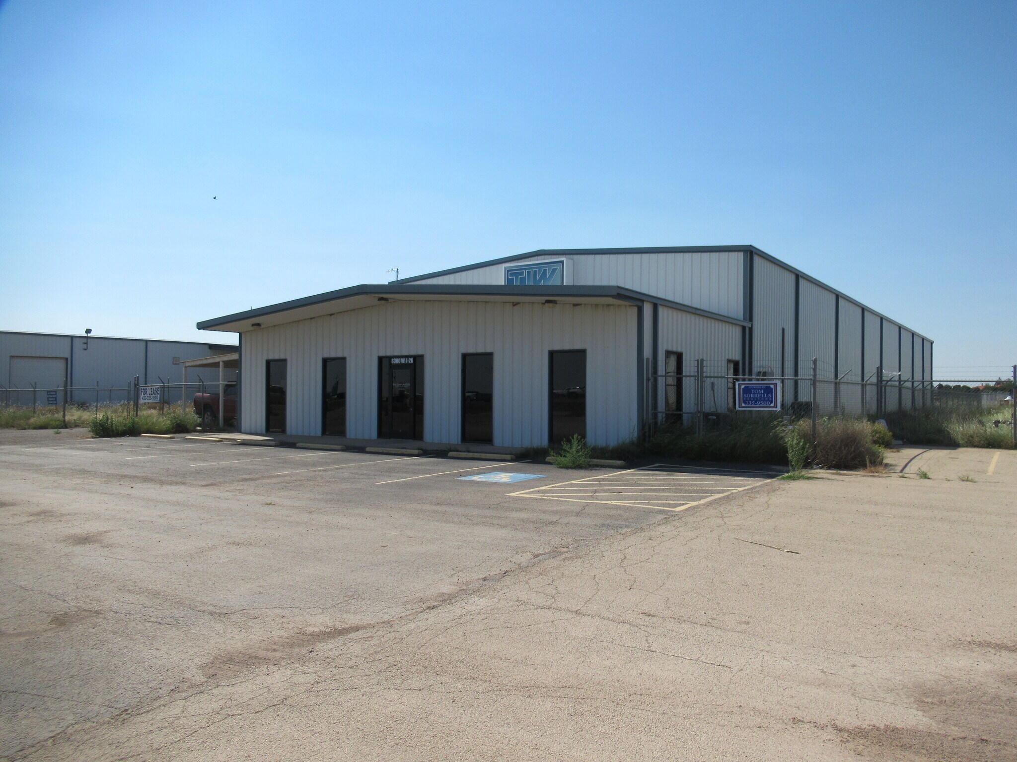 8300 I-20 Interstate 20, Midland, TX à louer Photo du bâtiment- Image 1 de 9