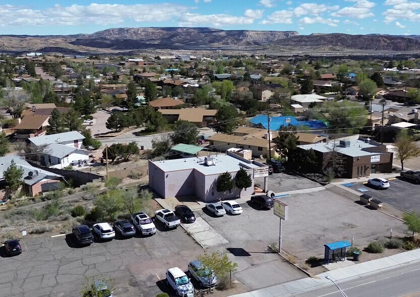 511 E Nizhoni Blvd, Gallup, NM à vendre - Photo du bâtiment - Image 1 de 10