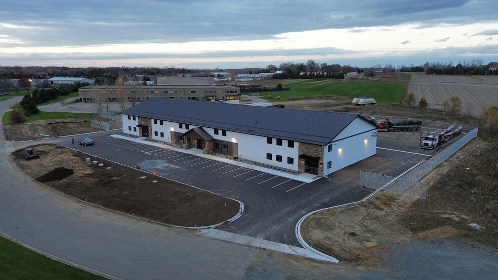 12335 Margo Ave S, Hastings, MN à louer - Photo du bâtiment - Image 2 de 12