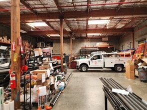 111 S Findlay St, Seattle, WA for lease Interior Photo- Image 2 of 12